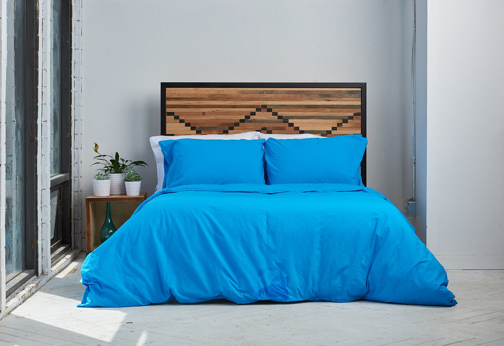 pillowcases | sky blue | metal bed | bedface