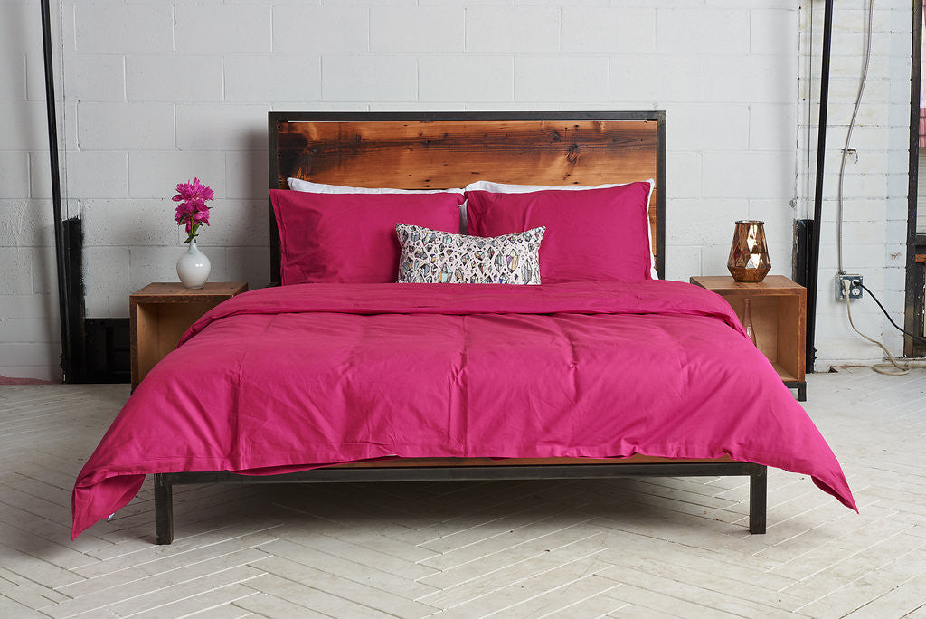 duvet cover | siesta pink | metal bed | bedface