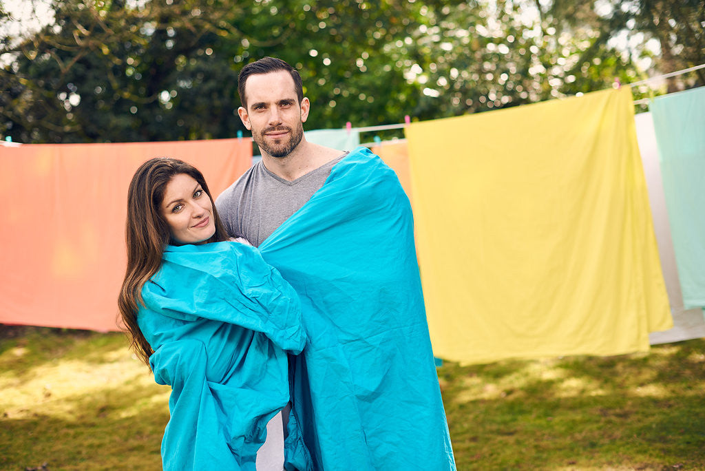 fitted sheet | aqua | outdoor couple | bedface