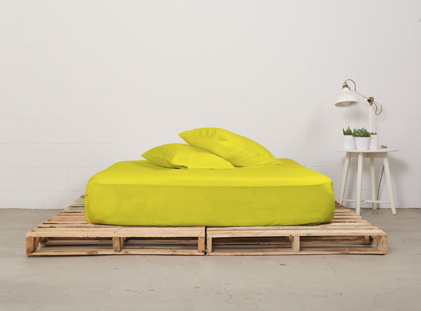 fitted sheet | all nighter citron | pallet bed | bedface